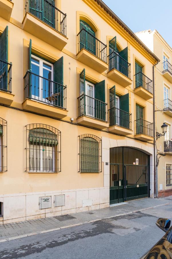 Agua V & Seasonal Pool By Ele Apartments Malaga Bagian luar foto